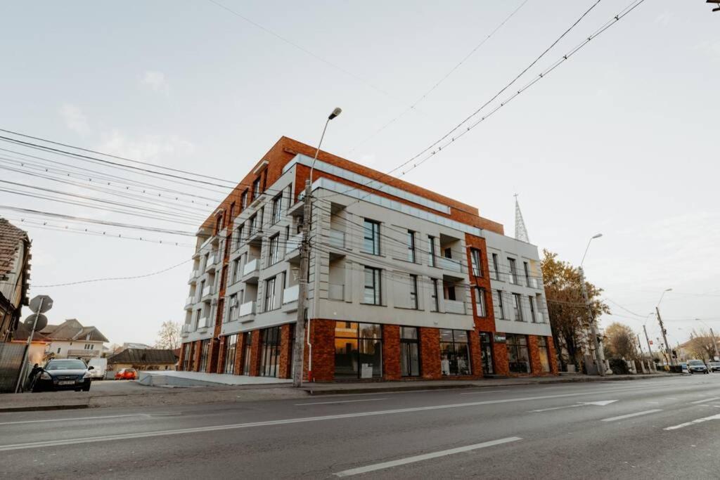 Nest Inn Oasis Residence Baia Mare Extérieur photo
